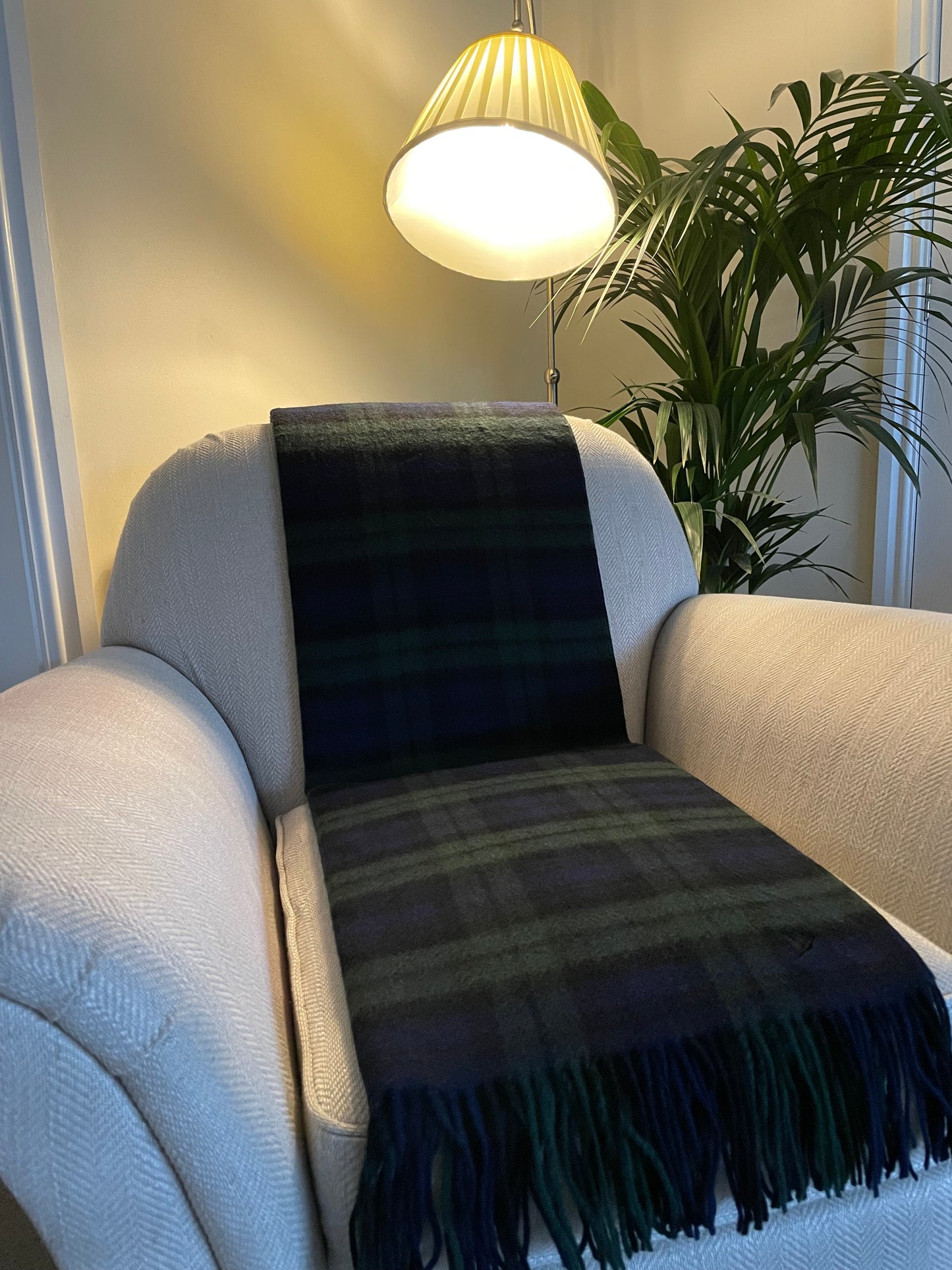 LAMBSWOOL TARTAN THROW - BLACKWATCH