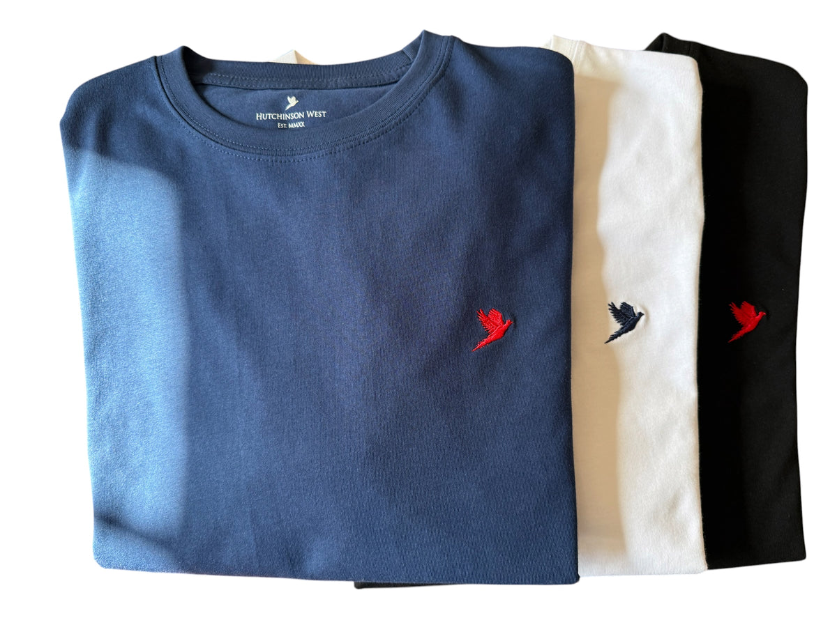 MEN'S NAVY T SHIRT WITH EMBROIDERED RED PHEASANT INSIGNIA