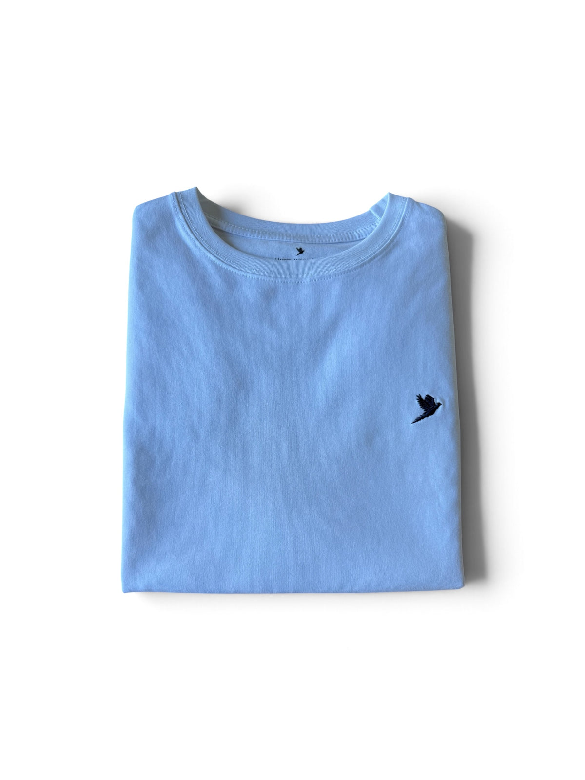 MEN'S WHITE T SHIRT WITH EMBROIDERED NAVY PHEASANT INSIGNIA