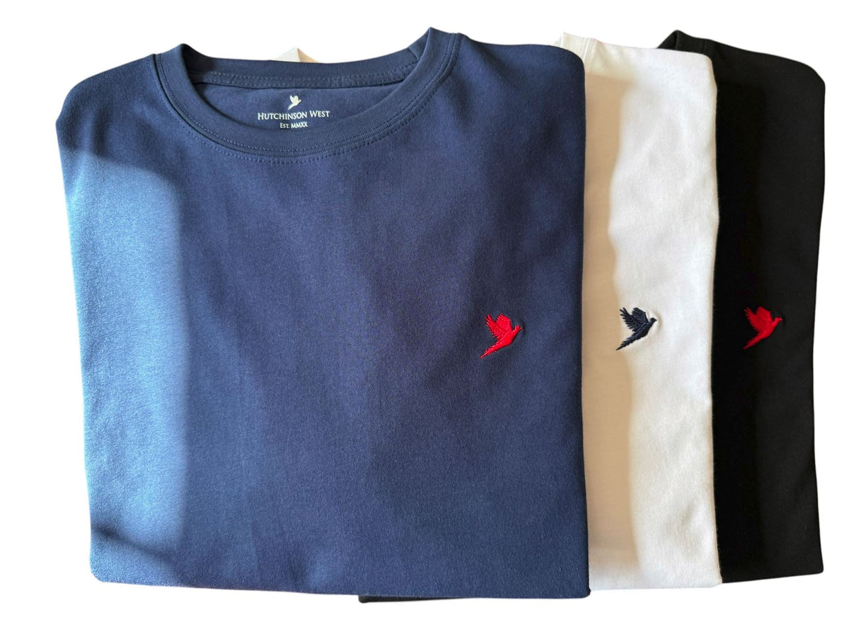 MEN'S BLACK T SHIRT WITH EMBROIDERED RED PHEASANT INSIGNIA